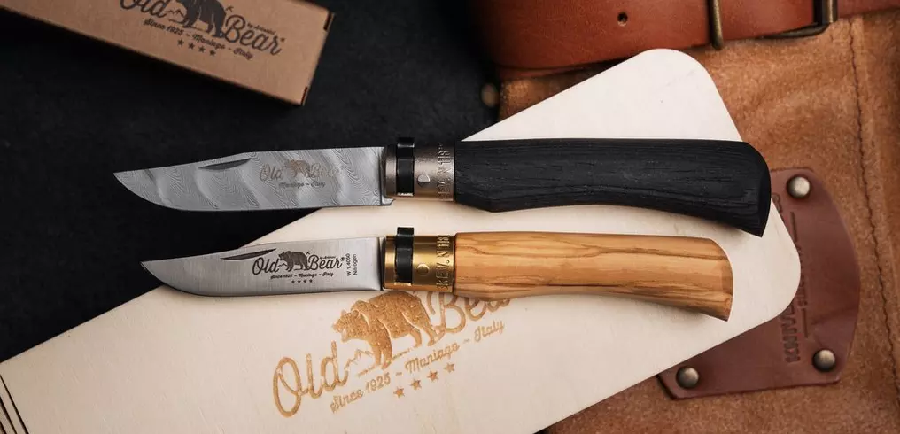 Italian Blade Shop -Italian Blade Shop OLD BEAR BANNER